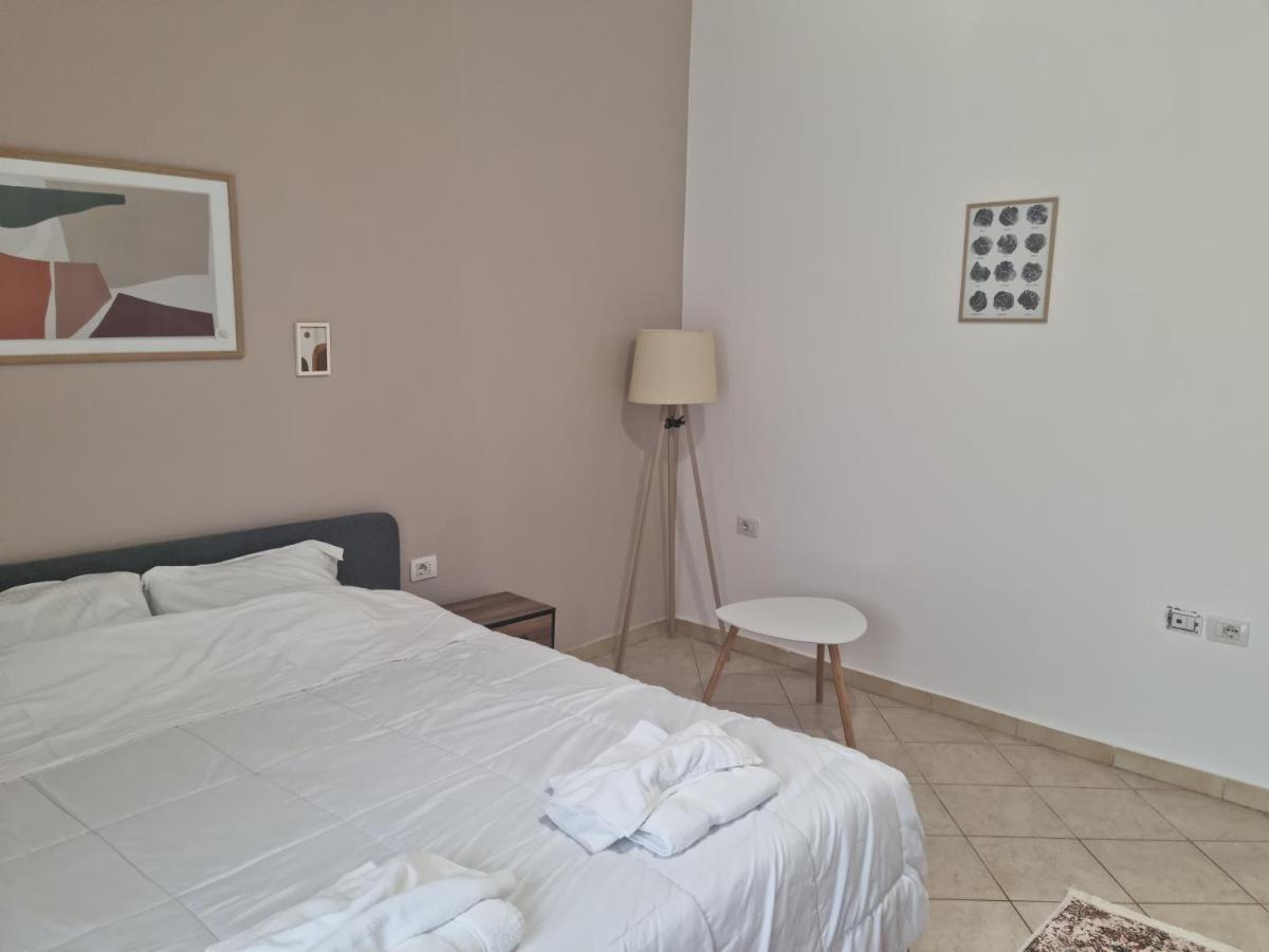 #Beautiful New Apartment,Studio- Close Tirana City Center Buitenkant foto